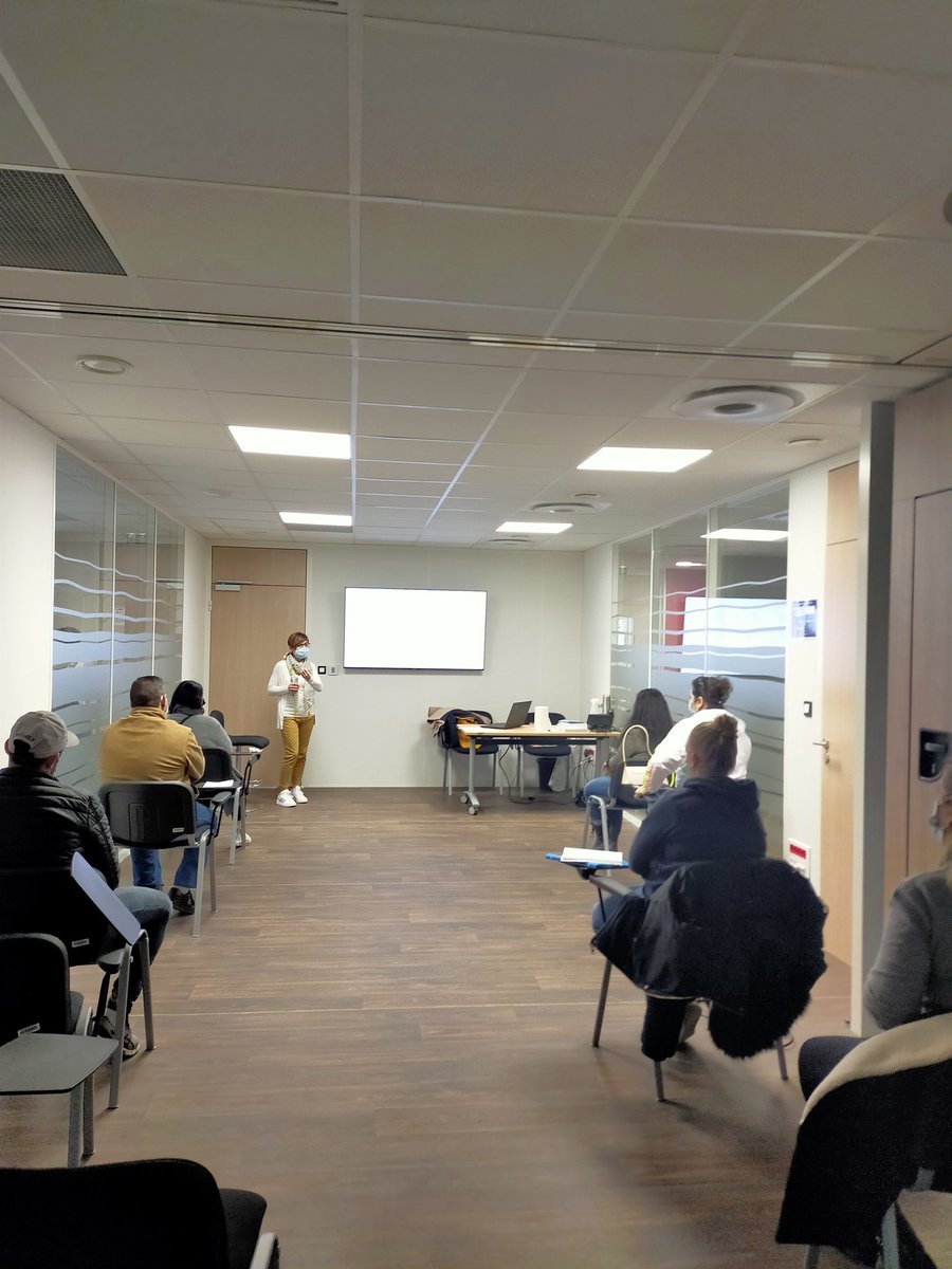 L'entreprise d'insertion SINEO était présente dans notre agence @poleemploi_HDF ce matin pour promouvoir la #mixite dans l'#automobile
👉 3 candidates seront reçues pour un second entretien

<a href="/SylvieMaeseele/">Sylvie Maeseele</a> <a href="/DoleRudy/">Rudy Dole</a>