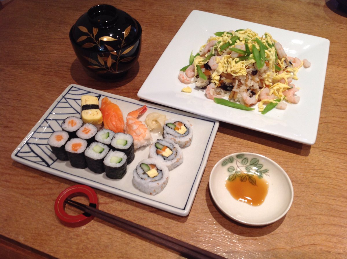 Japaneseideas's tweet photo. Long waited sushi class on the 29th May from 10:30am.
Two places left. We are making:
hosomaki, uramaki, nigiri, chirashi zushi and miso soup.
#sushi #sushiclass #sushimaking https://t.co/2uxf5oqGDR