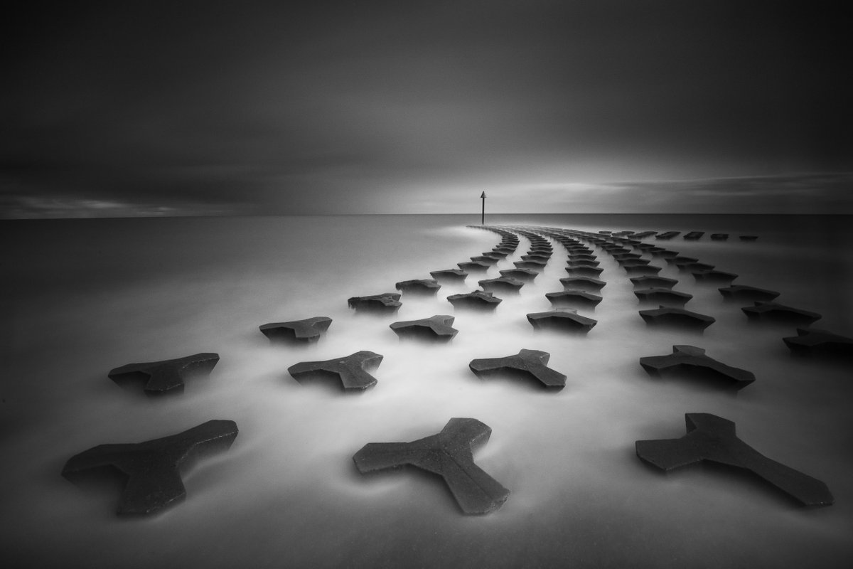 LEEFilters's tweet image. Ever wondered how a @LEEFilters Big or Little #Stopper can make an image so different?
@justin_minns
1: ◼️ #LittleStopper #6stop &amp;amp; 0.6 #2stop #NeutralDensity #MediumGrad
2: ⬛ #Big Stopper #10stop 0.9 #3stop #ND &amp;amp; 0.6 #2stop #ND Medium Grad
#LEEFilters #ThinkLEE #longexposure