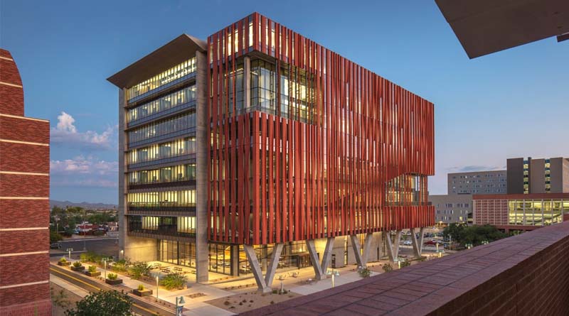 University of Arizona Sciences Building Wins Design Award <a href="/COArchitectsLA/">COArchitects</a> <a href="/uarizona/">University of Arizona</a> #design 

ow.ly/VZvg50D8Rec