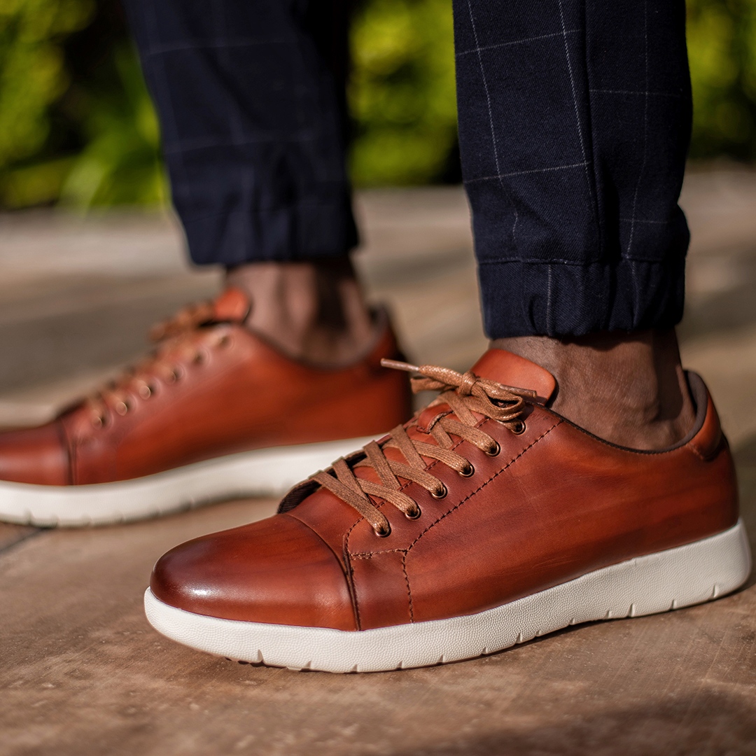 ShoeStoresComUS's tweet photo. This sophisticated, yet casual lace-up shoe will a great finishing touch to any outfit! This shoe will be a favorite to any closet. 

Shop This Look Here! : https://t.co/jotJyAxJ8h

#ShoeStoresCom #Hawkins #StacyAdams #mensdress #mensshoes #mensdressshoes #StacyAdamsHawkins https://t.co/0fwmubQzgy