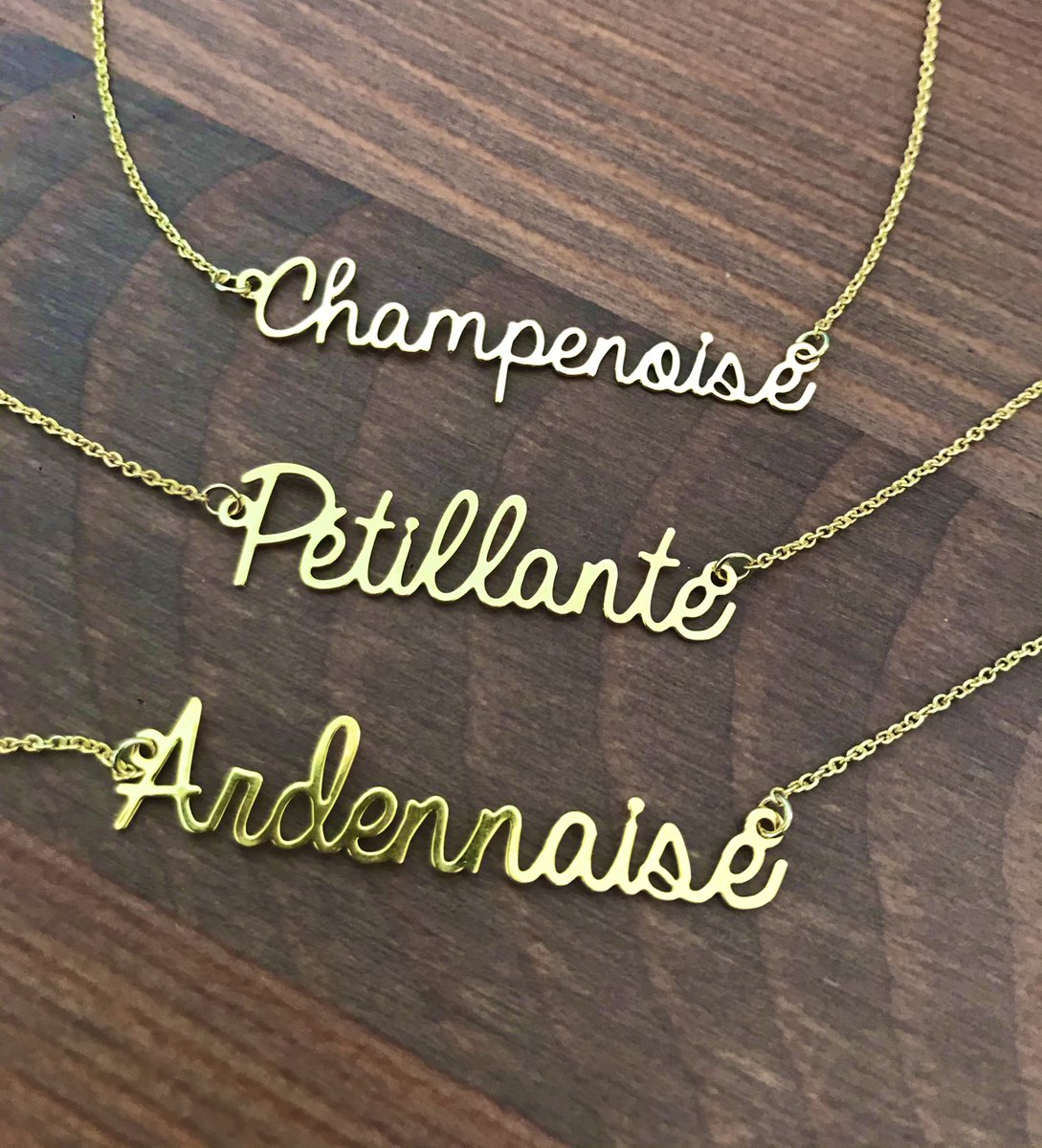 DMalezet's tweet image. Pour notre première collection de bijoux nous avons fait appel à une fonderie artisanale basée depuis plus de 30 ans en Provence 💪❤️. #madeinfrance #bijoux #artisanal