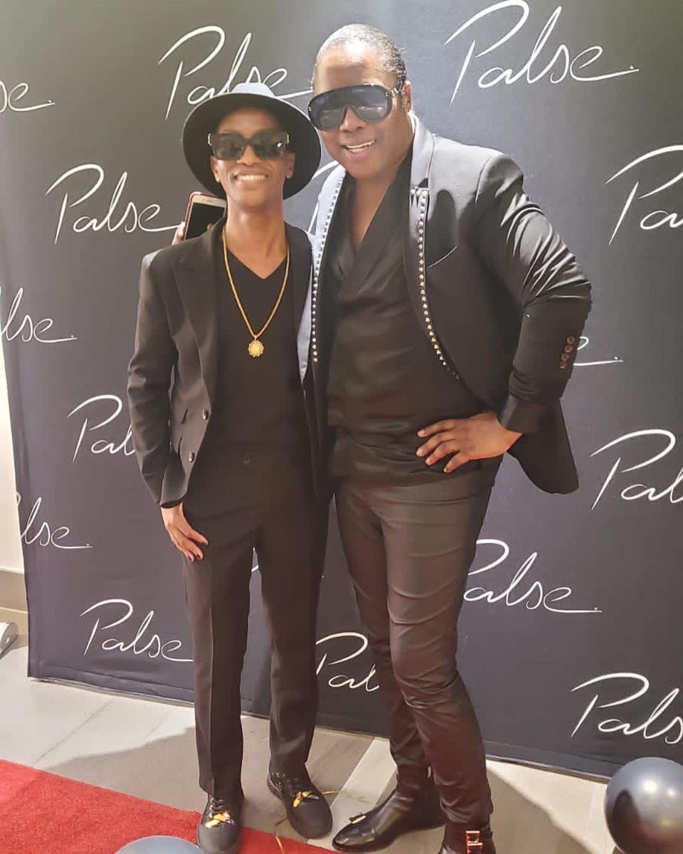 On the red carpet with the phenomenal @simphiwe.majola #palse #palseafricalaunch #palseafricareloaded #palseafricalaunchsandton #inimitable #lifeisbeautiful