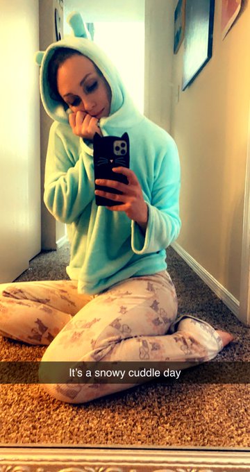 Okay I just got my first Pfizer shot and all I can think about is when can I shoot porn again 😈  Second<a href="/tag/mvsales"class="tags"><span>#mvsales</span></a>