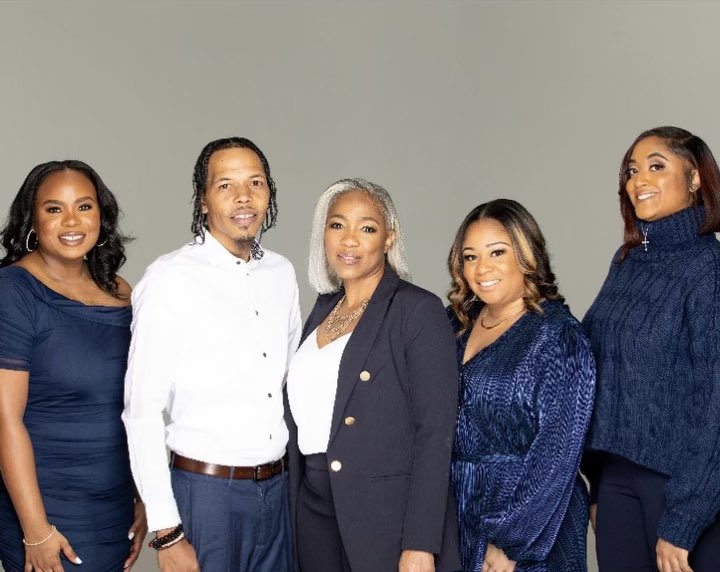 TM_MyStuff's tweet image. The team 

TrademarkMyStuff.com ®