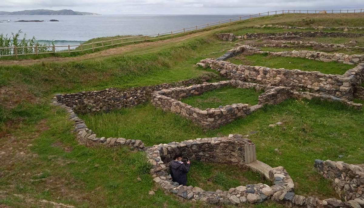 PontevedraViva.com (@pontevedraviva) on Twitter photo SANXENXO.- Comezan na Lanzada os traballos do xeorradar cara o proxecto de musealización do xacemento <a href="/depo_es/">Deputación Pontevedra</a>
pontevedraviva.com/xeral/74104/co… SANXENXO.- Comezan na Lanzada os traballos do xeorradar cara o proxecto de musealización do xacemento <a href="/depo_es/">Deputación Pontevedra</a>
pontevedraviva.com/xeral/74104/co…