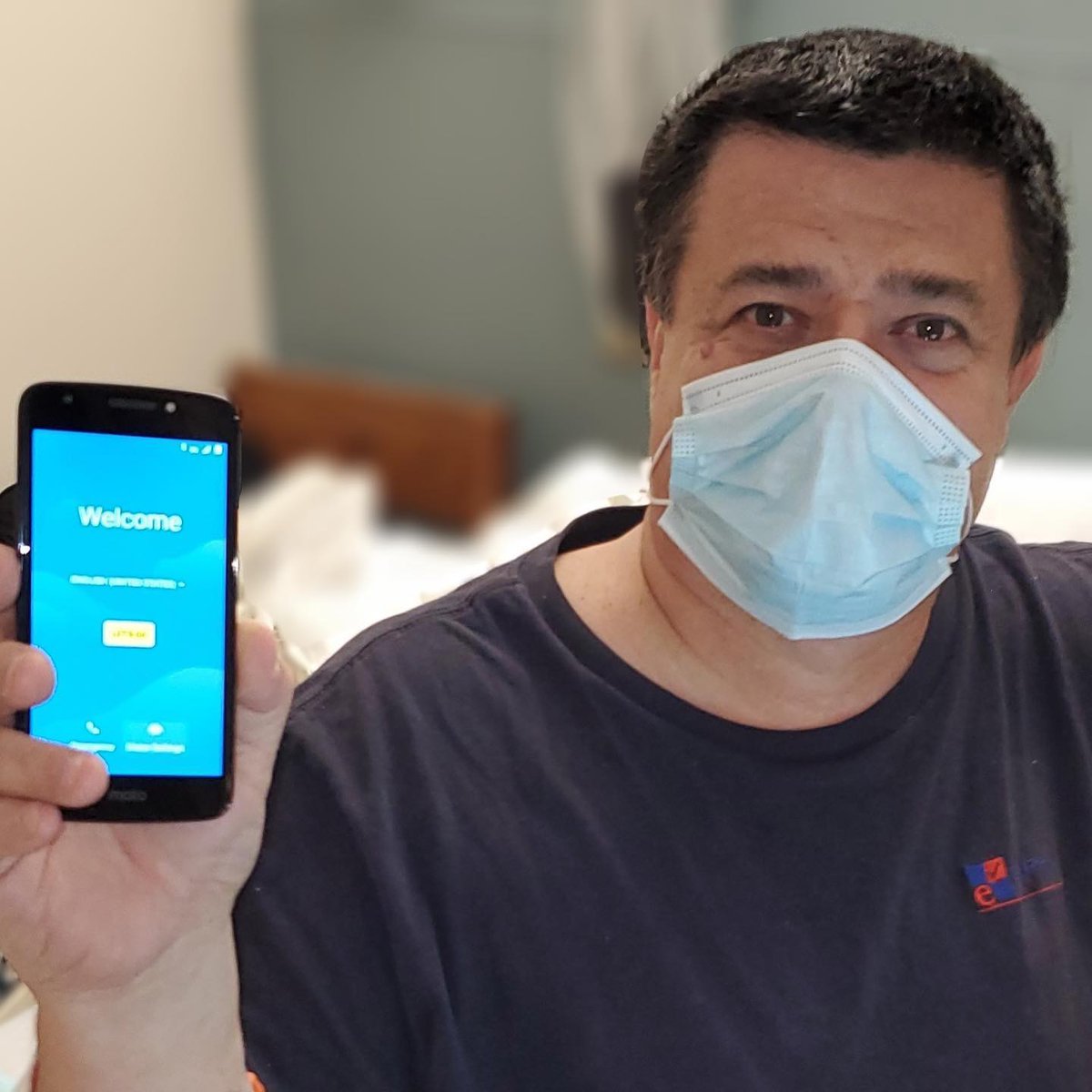 HelpSayHi's tweet image. Providing the means for those who are the most isolated to stay connected 📲