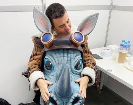 носорог шоу. носорог шоу. носорог шоу. шоу маска носорог. шоу маска 2 носорог.