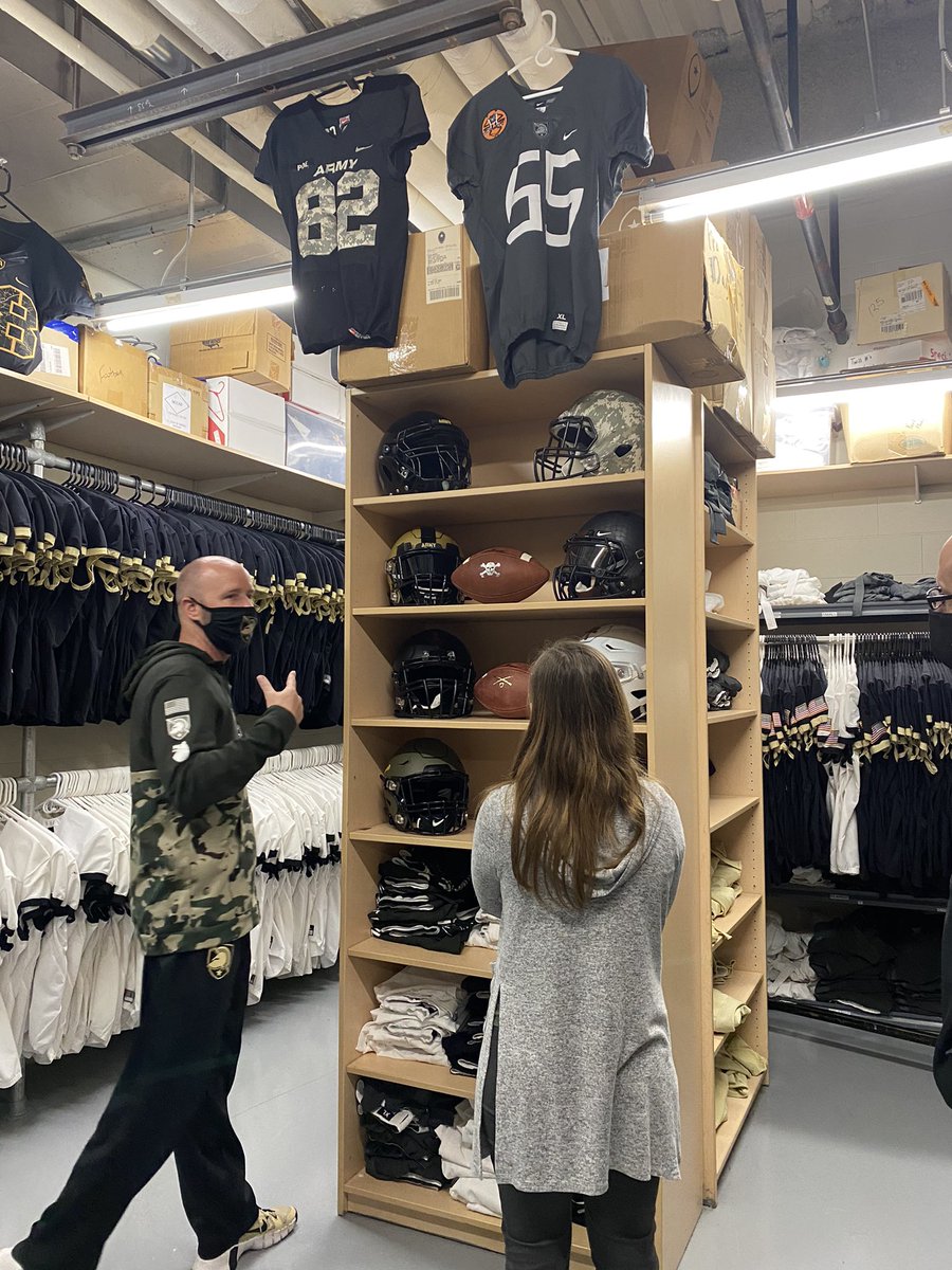 Army Compliance tweet media