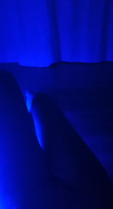 3 pic. New things in my free Page 😍 top 30 💋💋 https://t.co/ujUdqpJEQl