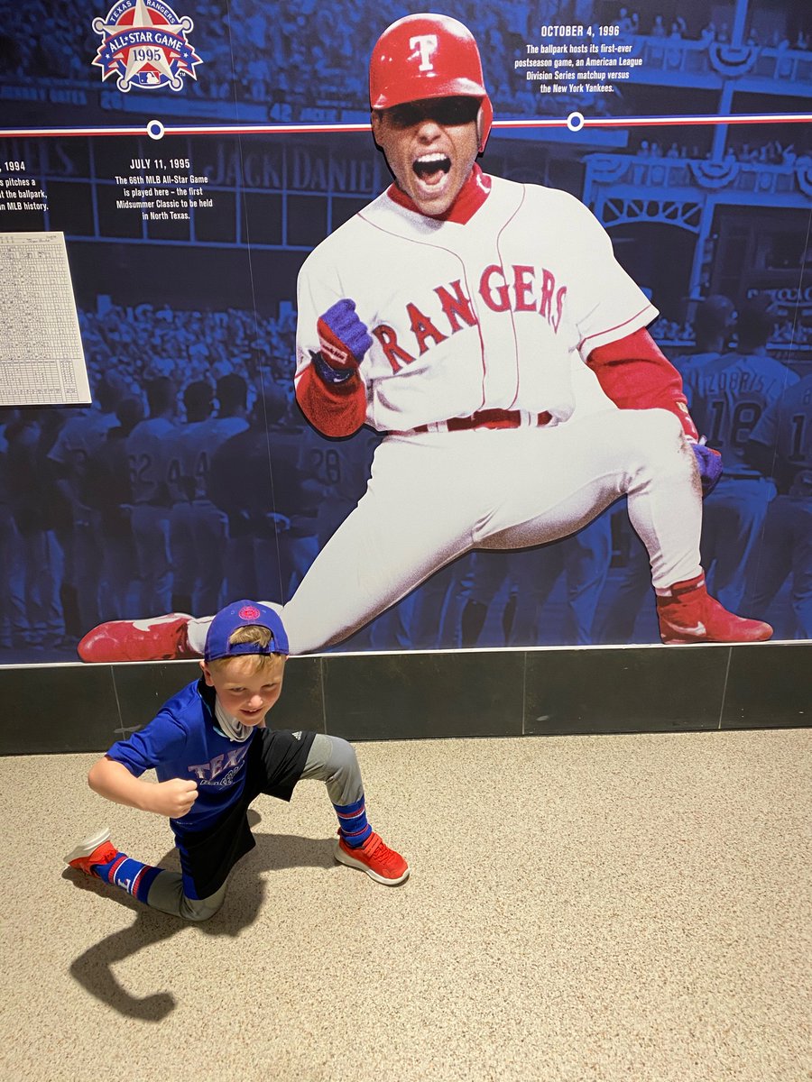 garyspraggins's tweet photo. My little ones love @Pudge_Rodriguez !  He is always so nice to them.  Such a great person and ball player to look up to! I love showing highlights of him to my kids and letting them know how great a leader he was and still is today! https://t.co/dUeEskqJIb