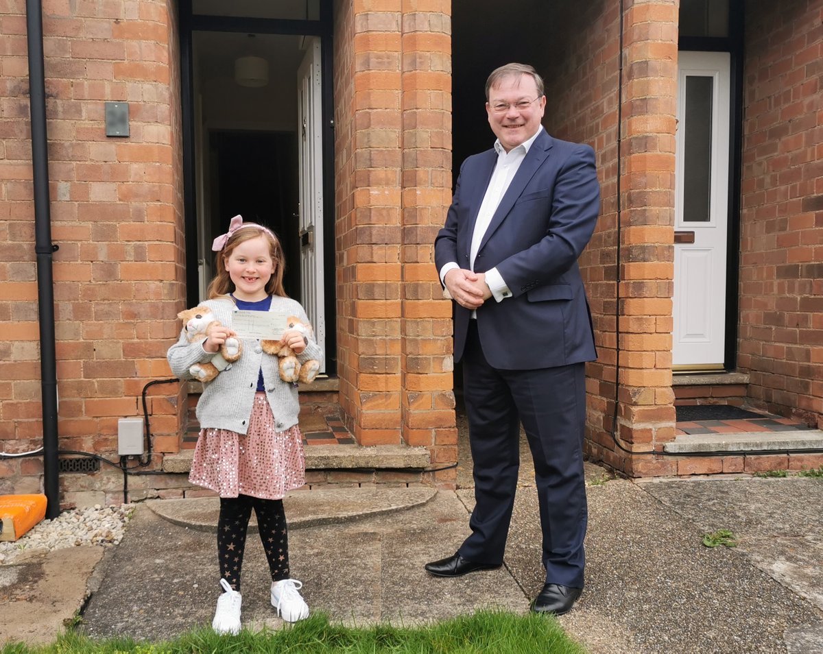 Six-year-old Lola is our next acts of kindness winner. 

Lola has raised more than £2,000 for Warwick Hospital and University Hospital Coventry. 

bit.ly/3v4lgHH

#kindnessmatters #WH175actsofkindness #charity #NHSheroes