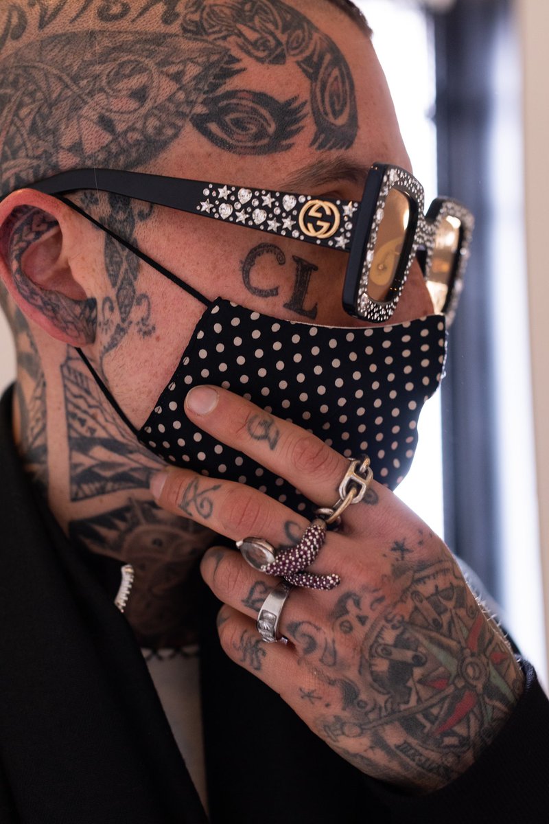 shotatdaylight's tweet photo. Spotted at Influencer Night: 
Chris Lavish giving us nothing but looks in the latest @throw_nyc silk masks 💫 #shotatdaylight https://t.co/QfCe5KZwbs