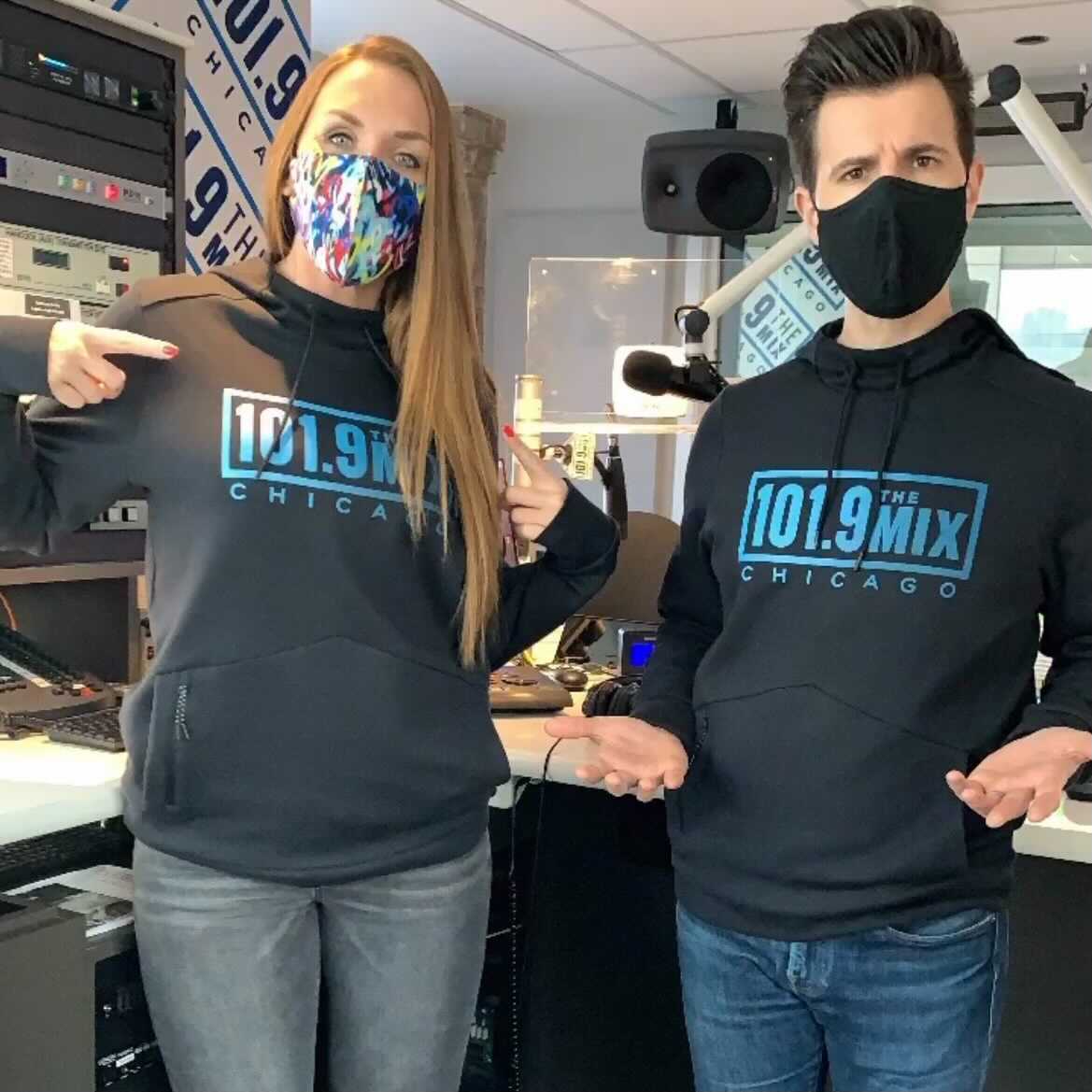 1019MIXChicago's tweet image. Want to rock The Mix? Text HOODIE to 60123 to enter to win a free Mix Hoodie! 🤘