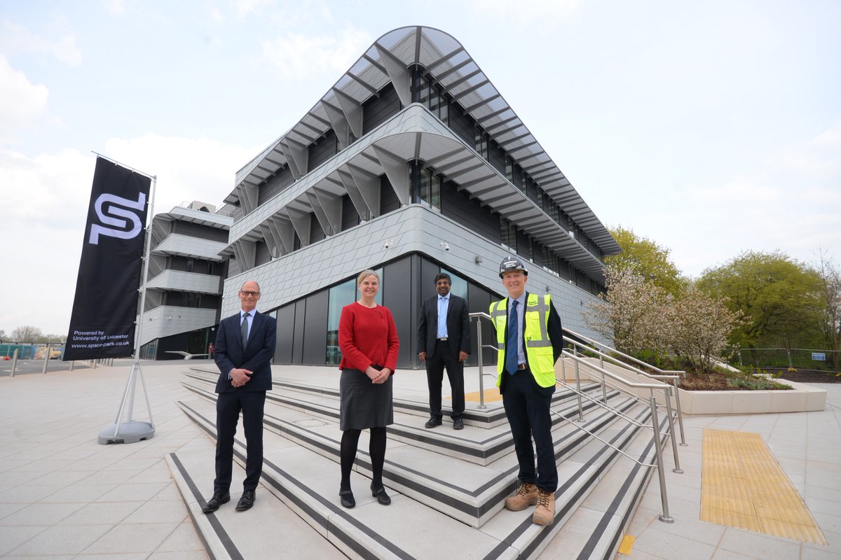 Thanks to our funders, we will be able to open our first facilities at @SpaceParkLeic this July, delivering 4,800m2 of shared offices, laboratories, teaching facilities and co-working spaces 👏  

👉 space-park.co.uk 👈  

#AdvancingThroughSpace | @BowmerKirkland