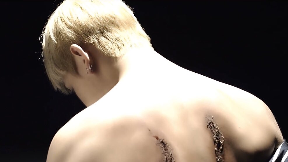 In Blood, Sweat, and Tears, Taehyung is the wounded angel. A veil was lifted from him (veil of Maya!) and he showed Seokjin the reality aka lifted his veil of Maya too!His tattoos in ON are like cracks in consciousness that allow the Unconscious (the Shadow!) to reveal itself.  https://twitter.com/jessikatsu/status/1347203649437462532