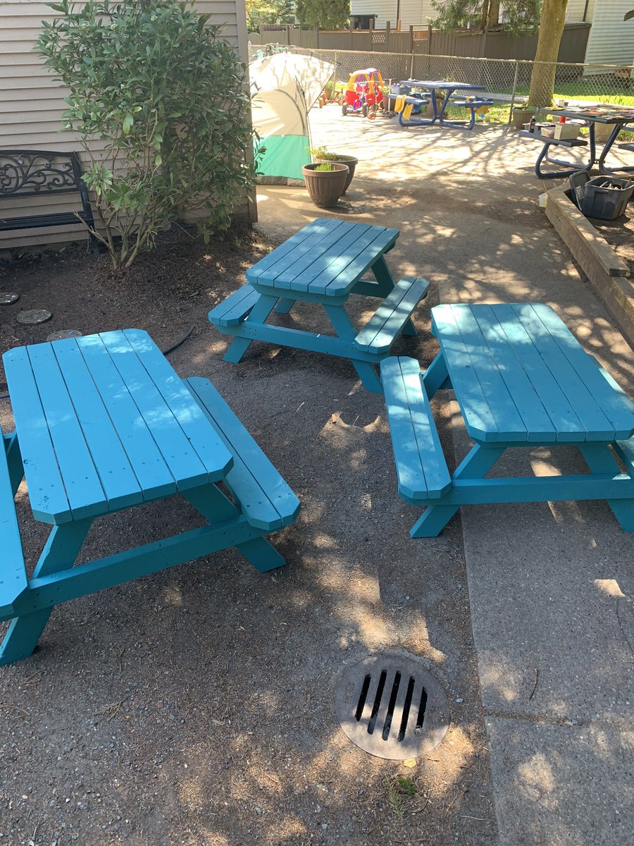 der_cassie's tweet photo. Delivered our preschool sized picnic tables to the Village Day Care Society. They were a hit!!! #Bmssgivesback @BbyMountainSec https://t.co/c4T9d3UyD0