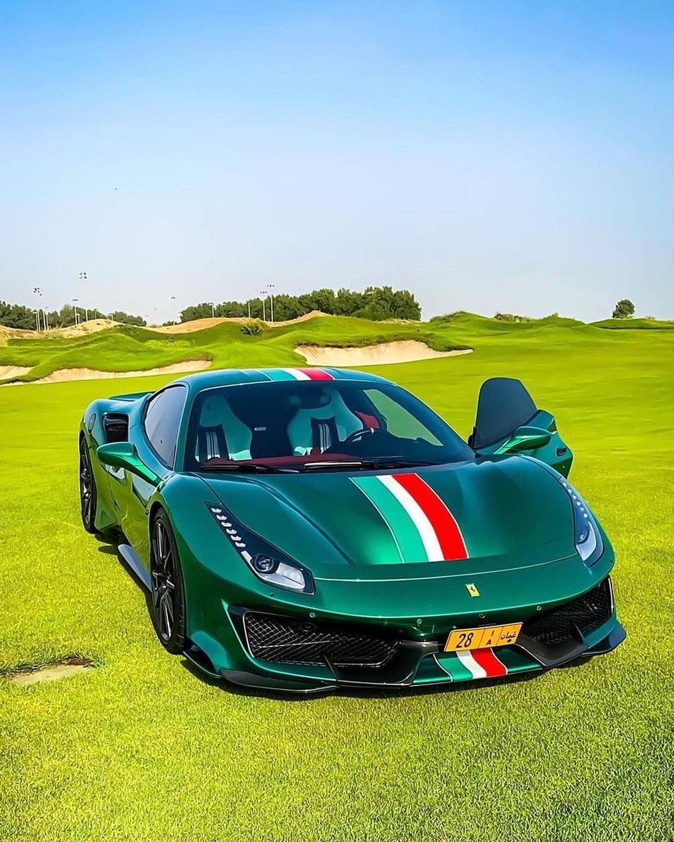 motorforms's tweet photo. Ferrari 488 Pista 🐍 https://t.co/dVK9Z7Jgy8