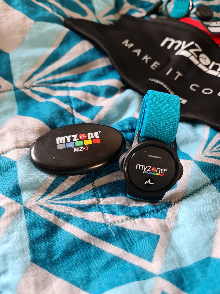 emmajg's tweet photo. Eeeeeeeeeee I've made the switch!
@MYZONEmoves
π€πππβ€οΈ
Of course has to get the turquoise/blue straps, aptly named swimming pool.
#Myzonemoves
#myzoneswitch
#myzone
#keepmepping https://t.co/3kLhG3Z6Ip
