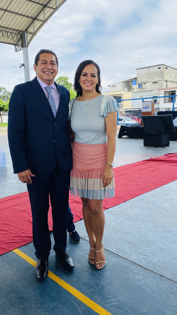 TROYA_Marco's tweet photo. Mi pequeño ejército ❤️
Su respaldo es un pilar fundamental en mi vida, gracias por apoyarme siempre y comprender que trabajar por la provincia requiere de mucho tiempo y esfuerzo. https://t.co/Y70vKZcTPH