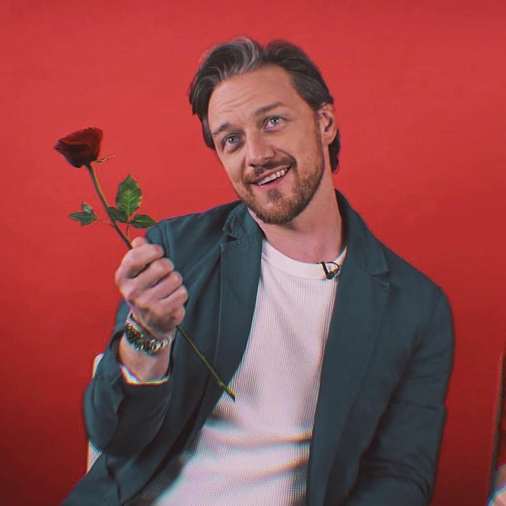 Happy birthday to my comfort person, James Mcavoy 