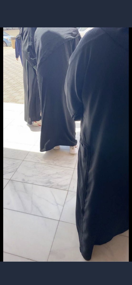 DrAlgow's tweet photo. ومع الرد ، مقتنعون بقراراتهم ، لا أحد يخطىء توقيعه للأسف .#جامعه_الملك_فيصل_اين_الرد https://t.co/N3fWATte1O