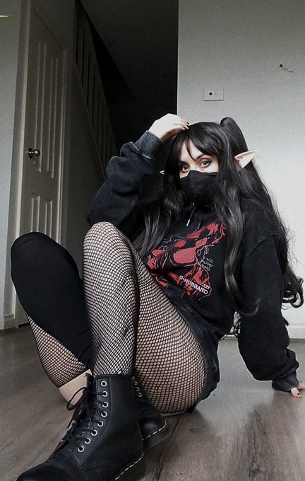 so comfy~so proud ( ꈍᴗꈍ)🖤 @Corpse_Husband https://t.co/bM0FutamDO<a class="tags" target="_blank" title="On Twitter" href="/?out=eyJ0eXAiOiJKV1QiLCJhbGciOiJIUzUxMiJ9.eyJpYXQiOjE3MTIxNzA3MDMsImlzcyI6InR3cG9ybnN0YXJzLmNvbSIsIm5iZiI6MTcxMjE3MDcwMywiZXhwIjoxNzQzNzA2NzAzLCJyZWRpcmVjdF91cmwiOiJodHRwczovL3R3aXR0ZXIuY29tL0NvcnBzZV9IdXNiYW5kIn0.c_MhOWMl4s0tI3-F5iADA6jwA7n0x7ar8rYfH8AB1RwuLclnmHqup7_LCO0seC3D1Gu_OgmR1pr8g2VCsG-2EQ">@Corpse_Husband</a>