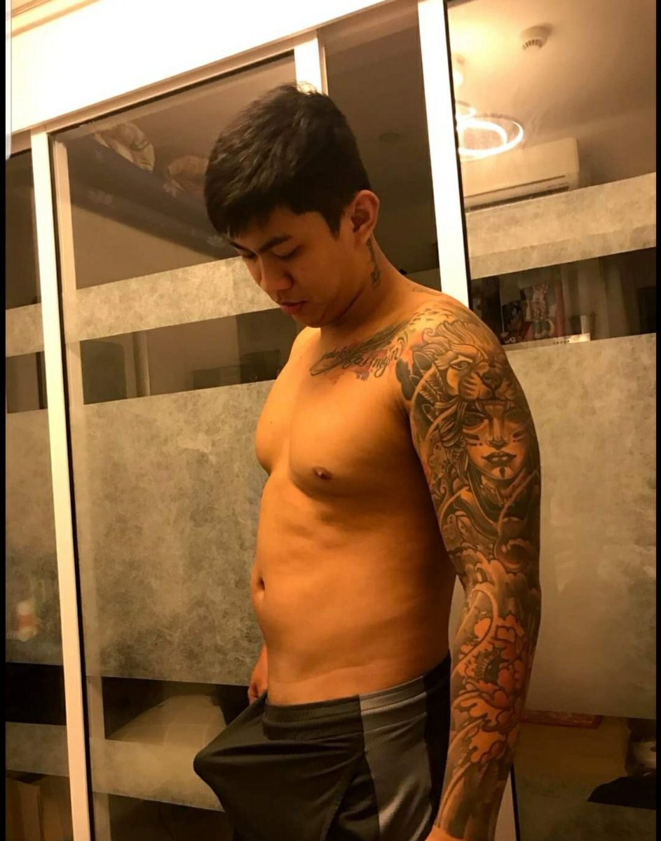 GloriaGray1969's tweet image. #PiasHunkOftheDay
Daddy Wencey Estrella. Ang sarap kahit juts.