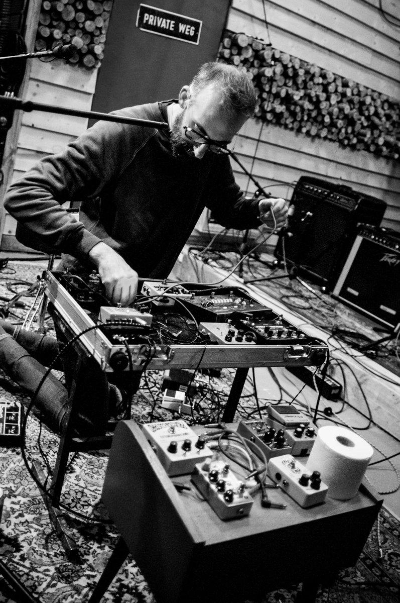 GoMarchGoMarch's tweet image. Friday (23/04) = Release day ! 
It seems like another life when we recorded this album. 
Good memories ! Lots of thanks to the awesome @JannesVanRossom  who helped us recording at Dunk!Studios. 
Some recording images: