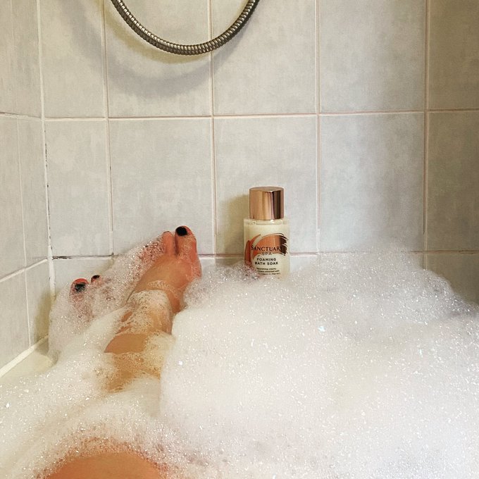 Tonight&rsquo;s pamper time after a day in the garden with Sanctuary bubble bath care of a kind admirer. This<a href="/tag/cock"class="tags"><span>#cock</span></a><a href="/tag/mistress"class="tags"><span>#mistress</span></a><a href="/tag/sub"class="tags"><span>#sub</span></a><a href="/tag/caged"class="tags"><span>#caged</span></a><a href="/tag/cum"class="tags"><span>#cum</span></a><a href="/tag/locked"class="tags"><span>#locked</span></a>