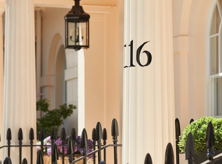 Deborah Battsek PR tweet media