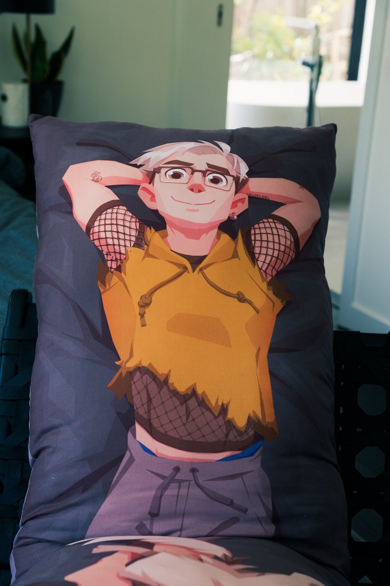 ethannestor's tweet photo. never be lonely again. introducing: the crankgameplays body pillow. be alone, without actually being alone.
https://t.co/MrOo3RGNkz https://t.co/PrvHKF7snl
