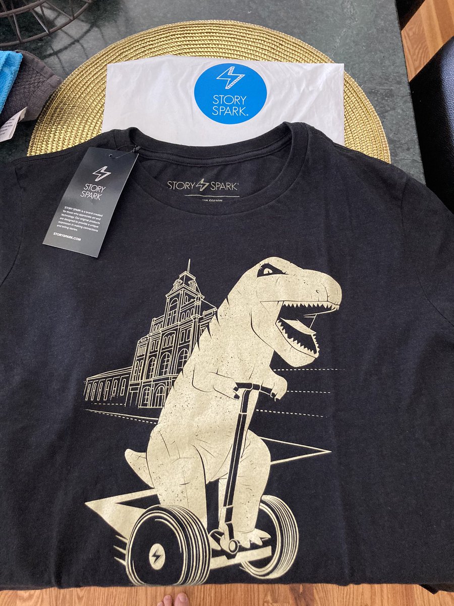 It arrived! Thank you <a href="/thinqstudio/">thinqstudio</a> 🦖