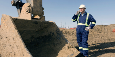 quarticgis's tweet photo. April is National Safe Digging month 🦺👷
Every 6 min an underground line is damaged because someone decided to dig without calling!
We support 811 GIS Solutions (like #DigSmart) to have utilities marked so you know where it's safe to dig. 
811 protects you &amp; your community!
#gis https://t.co/e4Lck8tG3Q