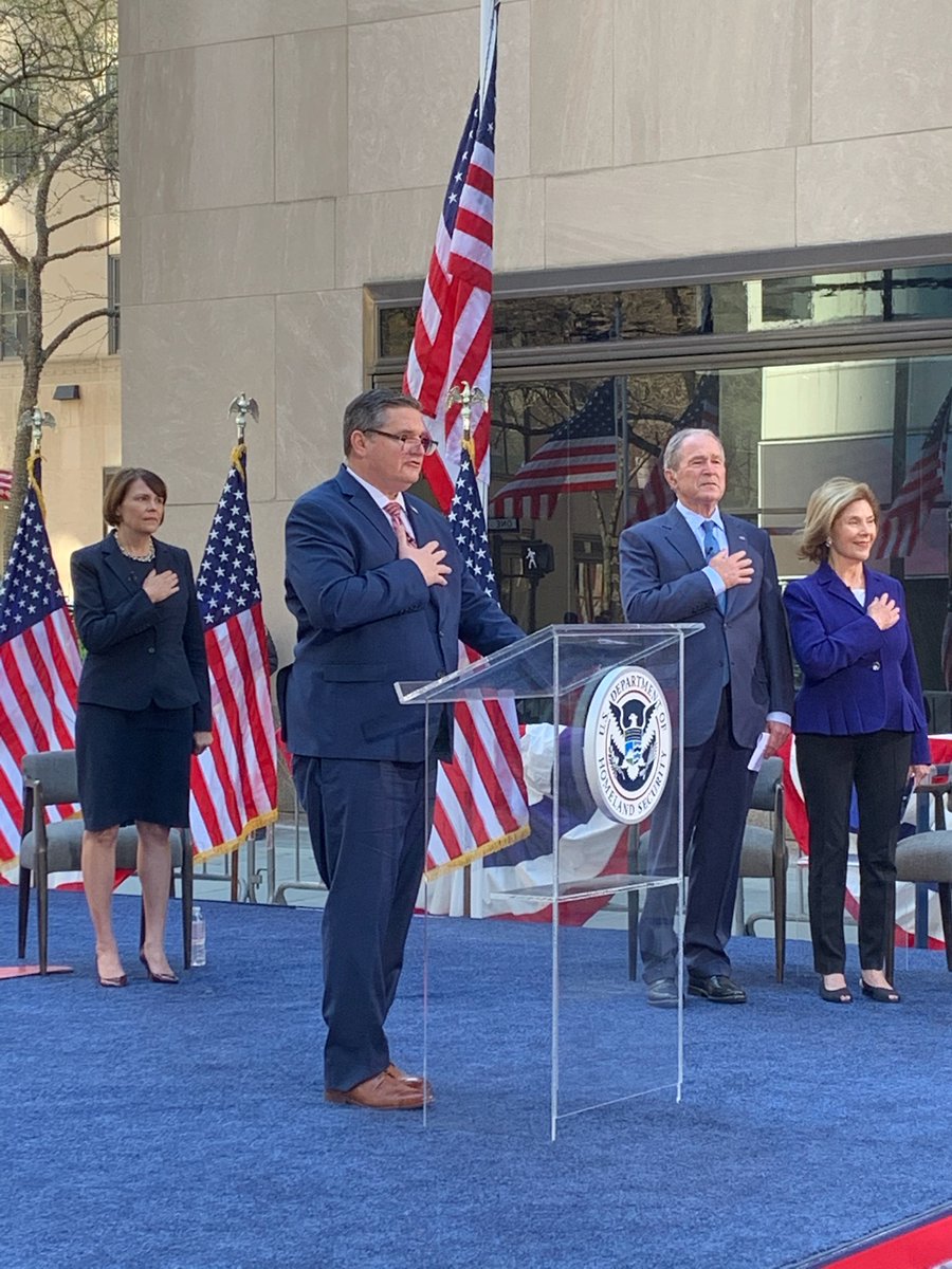 USCIS's tweet photo. It was an exciting day for 30 #NewUSCitizens! Not only did they become our newest Americans, they were welcomed by former POTUS George W. Bush and America got to witness the ceremony live on the @TODAYshow! Thank you to the Today Show for allowing us to share this special moment. https://t.co/CaKUJoUJXN