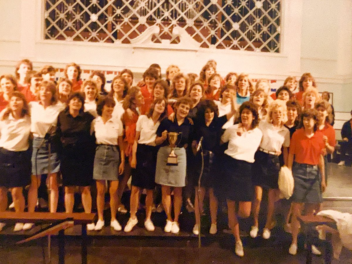 A little #throwback for today! 👑
•
•
•
Did you know that the sisters of ZTA won Wesleyan’s first ever President’s Cup in 1986? 🏆 #GoZeta #WEareZTA #ZLAM