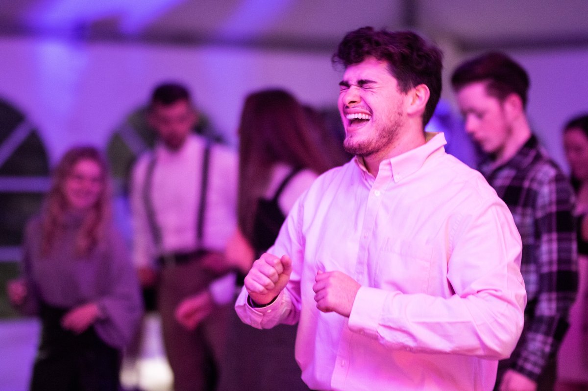 ETBUStudentLife's tweet photo. We had so much fun with you at Spring Semi-Formal this weekend! 🥳 Don’t forget about our Pancake Study Break coming up this Sunday night at 9PM! https://t.co/rgPPRtiauw