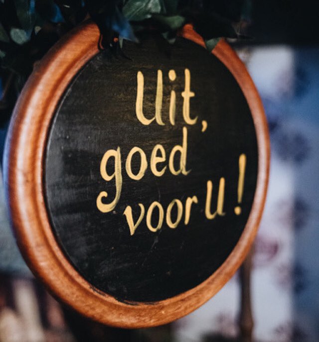 Mie dug dat werd tied ook! 

Je kunt een terrastafel online alvast reserveren via oldesmidse.nl. Tot zitze bie de Smidse.

#terrasjedoen #Smidseleven #GewoonGezellig #lunchen #borrelen #endondersvroegdiner