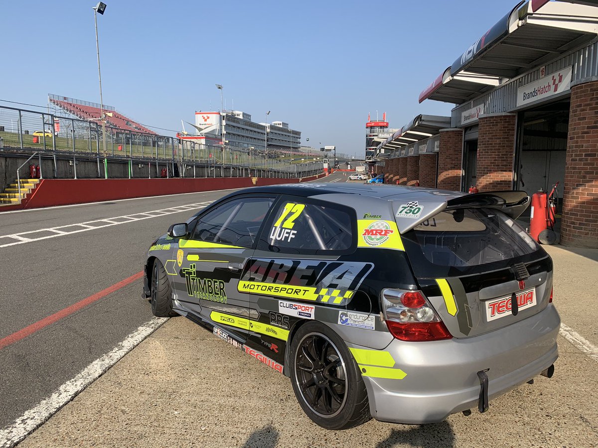Very excited to announce that this year I will be racing in the Civic Cup Championship with Area Motorsport. This year is going to be a huge learning curve but my first outing in the car yesterday went great and I’m ready for the season ahead! Round 1 at Cadwell in 2 weeks....🏁