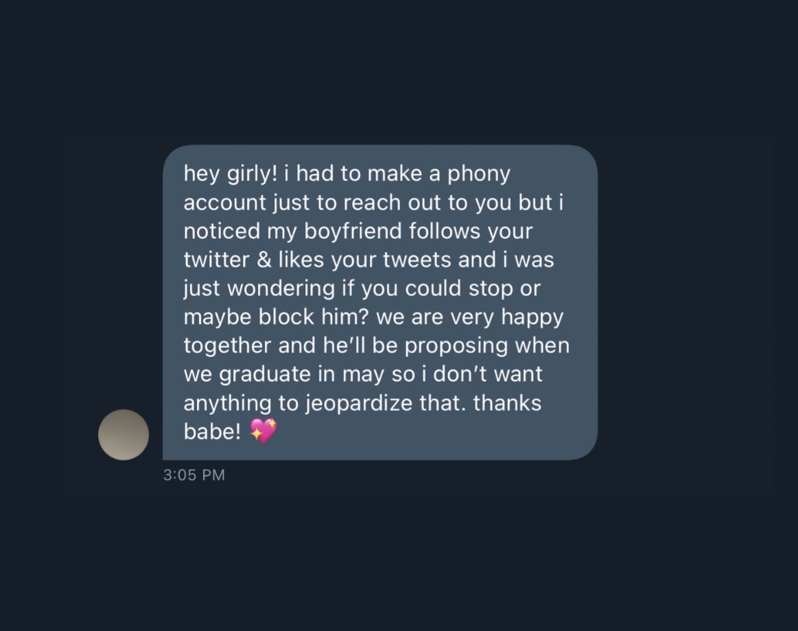 clur19's tweet photo. A very casual Tuesday afternoon DM to me! https://t.co/f6EbVn6gkK