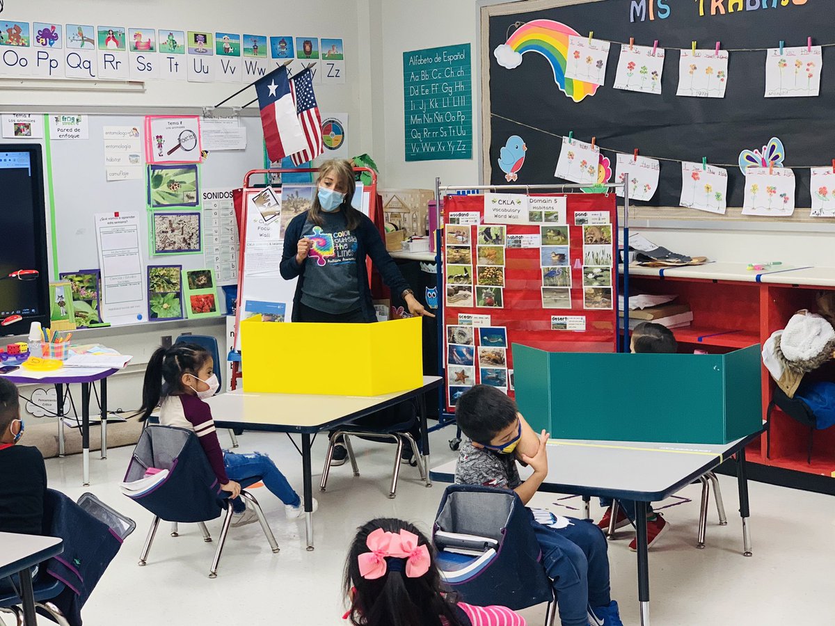 anitaperezABC's tweet photo. Love to hear our SLA lightning bug using the CKLA vocabulary to describe the diferente habitats we been learning about! #StrongerTogetherAtGL @GarciaLeza_AISD @PattyWillis1 @SarahSutter8 @shinebrightPat @patriciarod19 @BarrsJamie @edwards_demedia @JacquieKortz https://t.co/BhFSpR173e