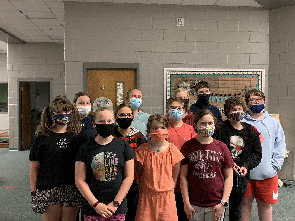 jsms_robotics's tweet image. We wrapped up our Vex season today. Disassembled our robots and playing field and celebrated our season. Thank you @CinnamonDr for your support. @KCS_Sevier @VEXRobotics @KCS_STREAM @SeymourKelli