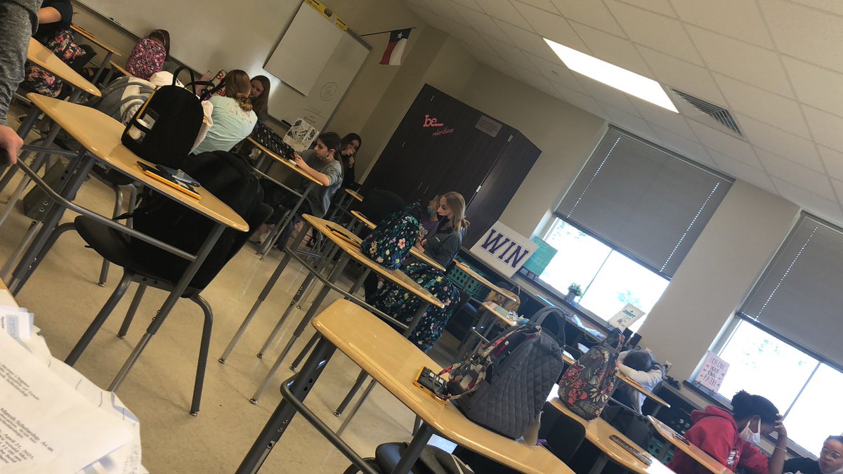 Love LEAMAN CHEER!!! #leamanchargers