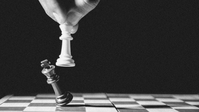 Pega Founder and CEO <a href="/AlanTrefler/">Alan Trefler</a> explains his 3-phase approach to making better decisions, a skill he learned playing chess. pe.ga/3n1TYz6