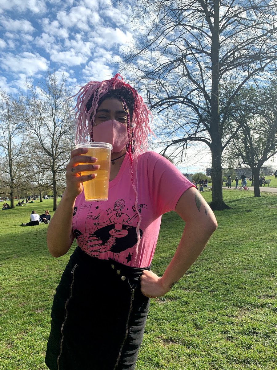 JoesCamden's tweet photo. Joe's bar t-shirt's available! 🍺👕 
Designed by the talented @leahnutini! Open all weekend 🥳

#supportlocalBusiness #camdenpubs #graphictee https://t.co/dRKpoioxEK