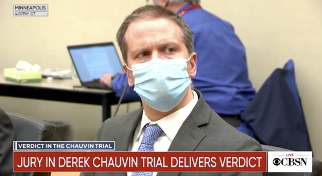 Z_DubSq's tweet image. WE BURNIN THAT CHAUVIN PACK TONIGHT. 

HAPPY 4/20 MOTHERFUCKER #IssaWrap #JusticeForGeorgeFloyd