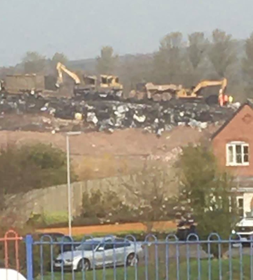 <a href="/novaramedia/">Novara Media</a> <a href="/OwenJones84/">owenjones84</a>  Traditional media is ignoring us &amp; the <a href="/EnvAgency/">Environment Agency</a>  are gaslighting us while we are gassed nightly by noxious hydrogen sulphide gas (exceeding WHO thresholds) from a landfill right in the middle of domestic dwellings. Look at the story at <a href="/StinkStopthe/">Stop The Stink</a>