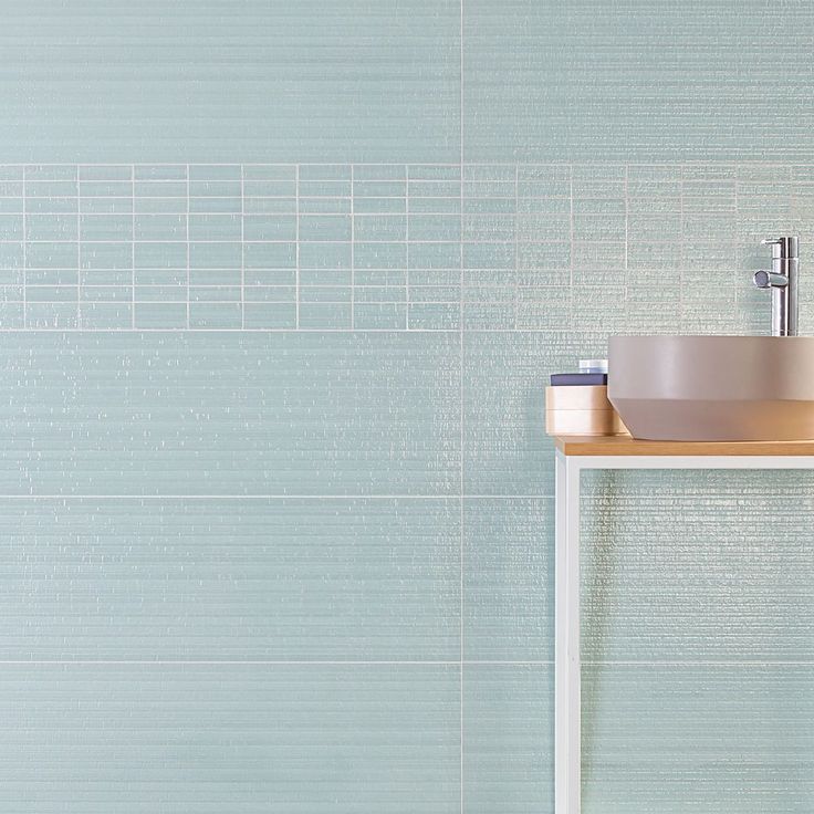 Global influences and gorgeous textures - discover all of By Angela Harris uniquely curated collections for @TileBar! tilebar.com/designer-tiles…