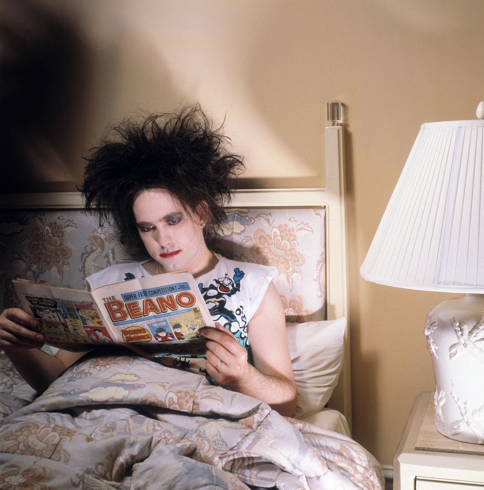 Happy Birthday to Robert Smith who turns 62 years young today 