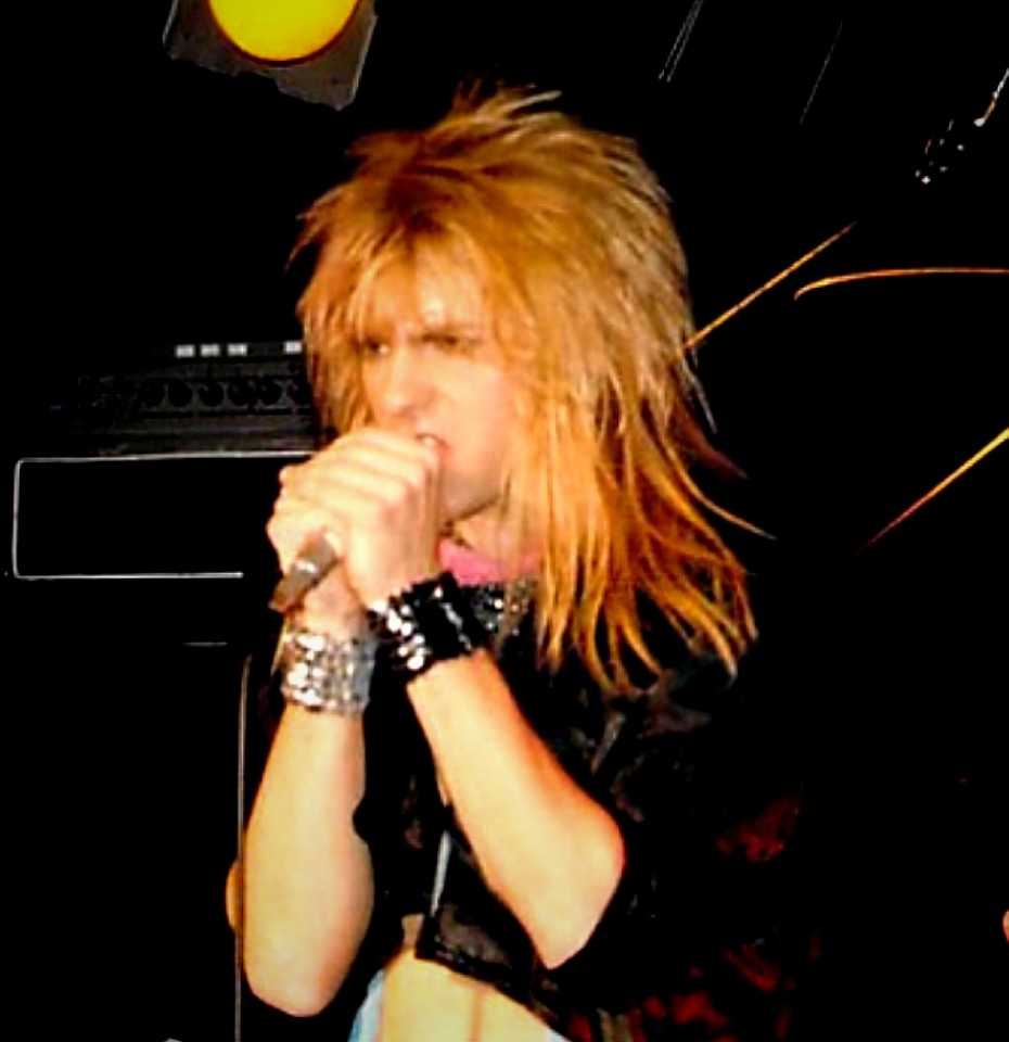 DannyWarrenUS's tweet image. Joey C. Jones to make an Cameo Appearance on an upcoming Zenith Bride release...  #JoeyCJones #rodneylacombe #TheGloryHounds #SweetSavage 
#ZenithBride #BMI #Rand #Marshall  #DannyWarren  #ScarBabyMusic #ascap